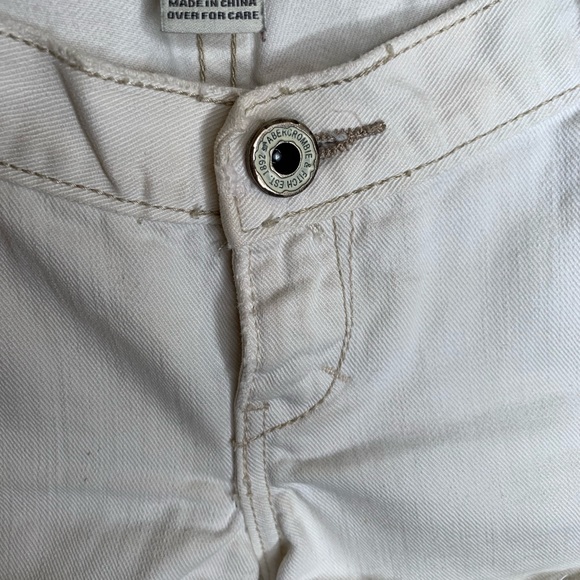 A&F White Jean Shorts - Picture 2 of 3